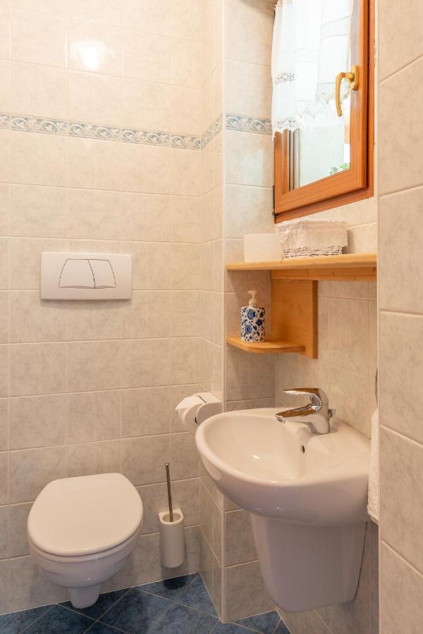 Apartamento Haus Bellutti Termeno Exterior foto