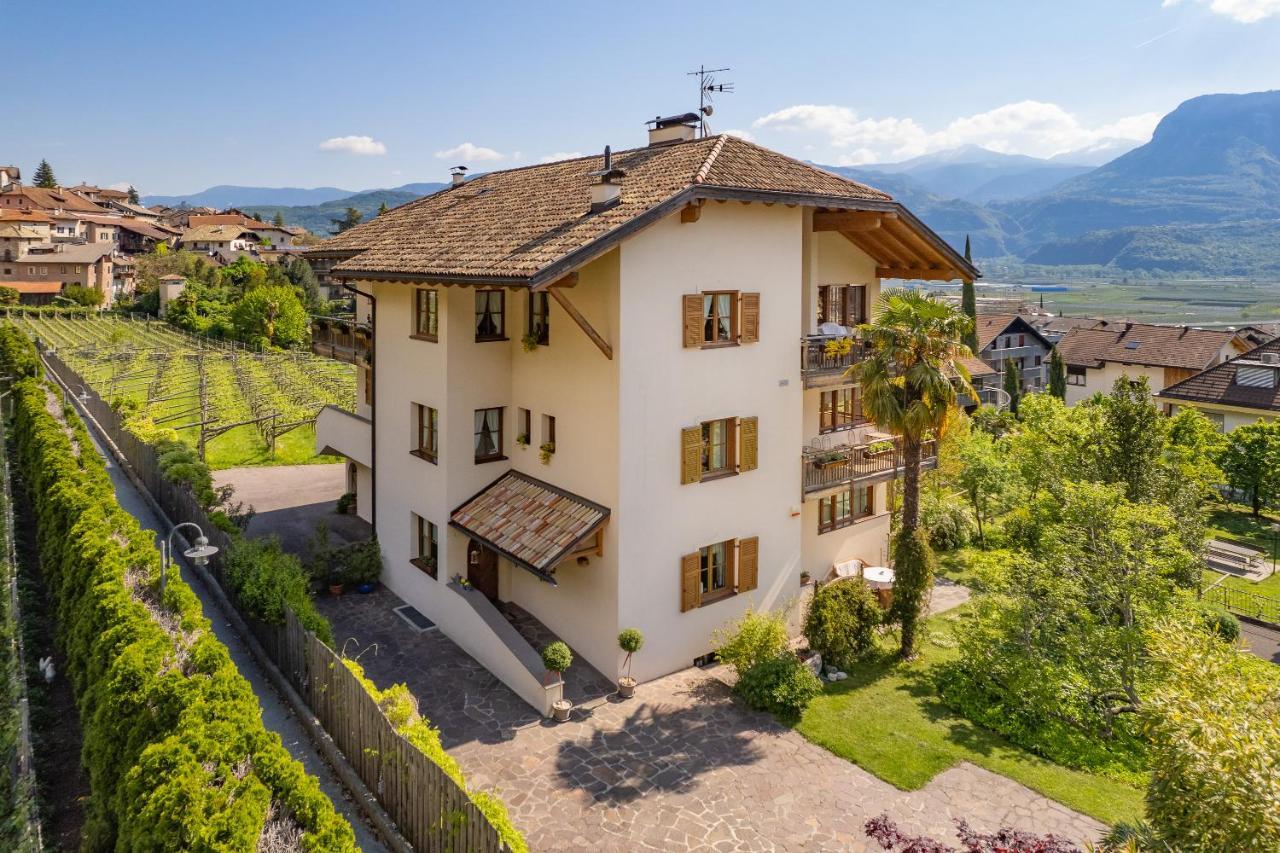 Apartamento Haus Bellutti Termeno Exterior foto