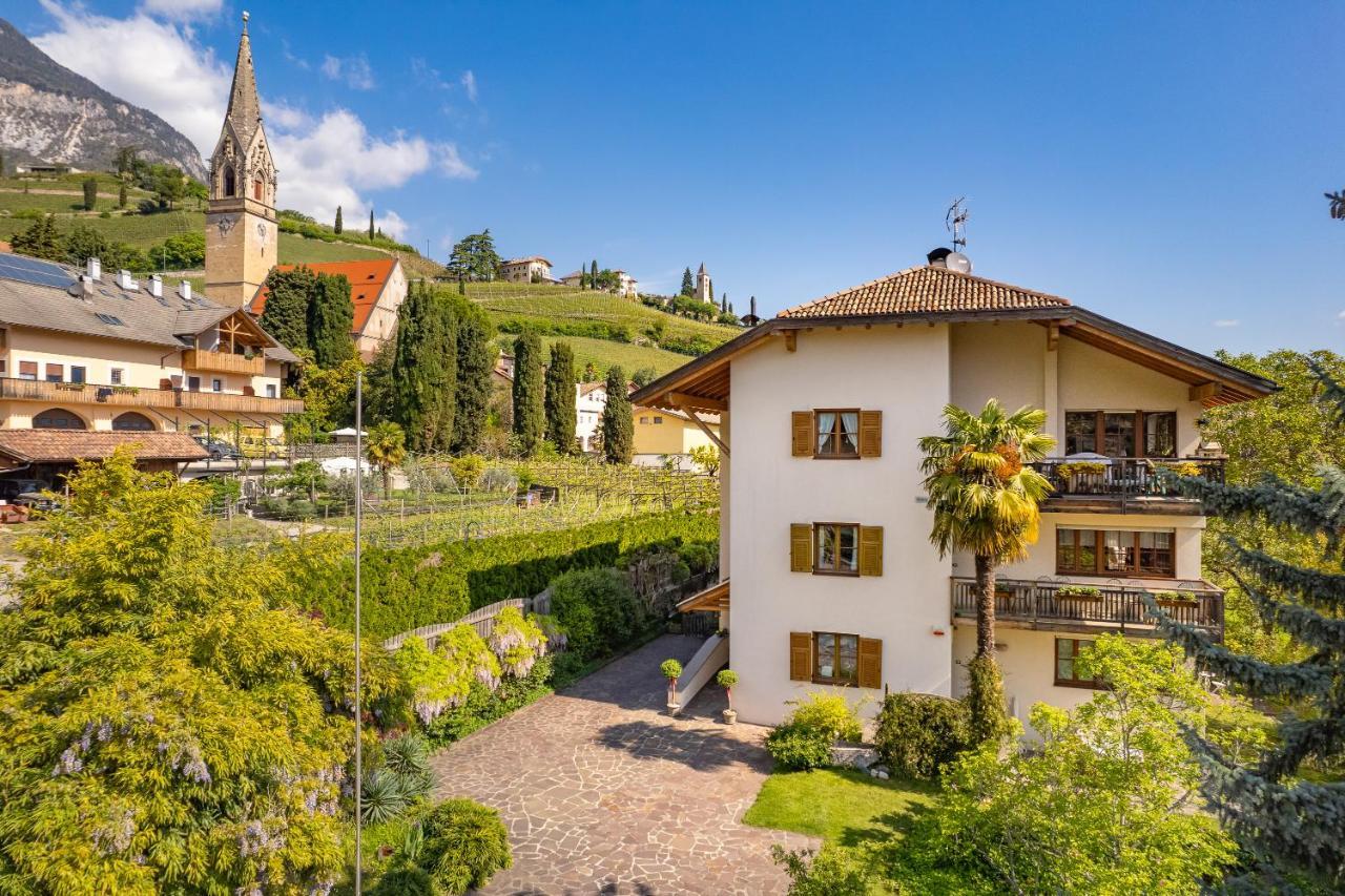 Apartamento Haus Bellutti Termeno Exterior foto