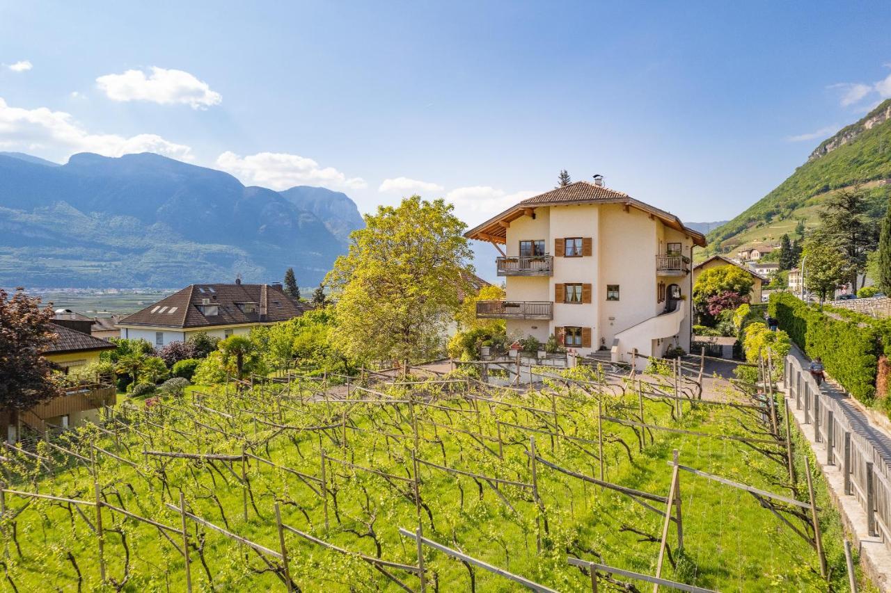 Apartamento Haus Bellutti Termeno Exterior foto