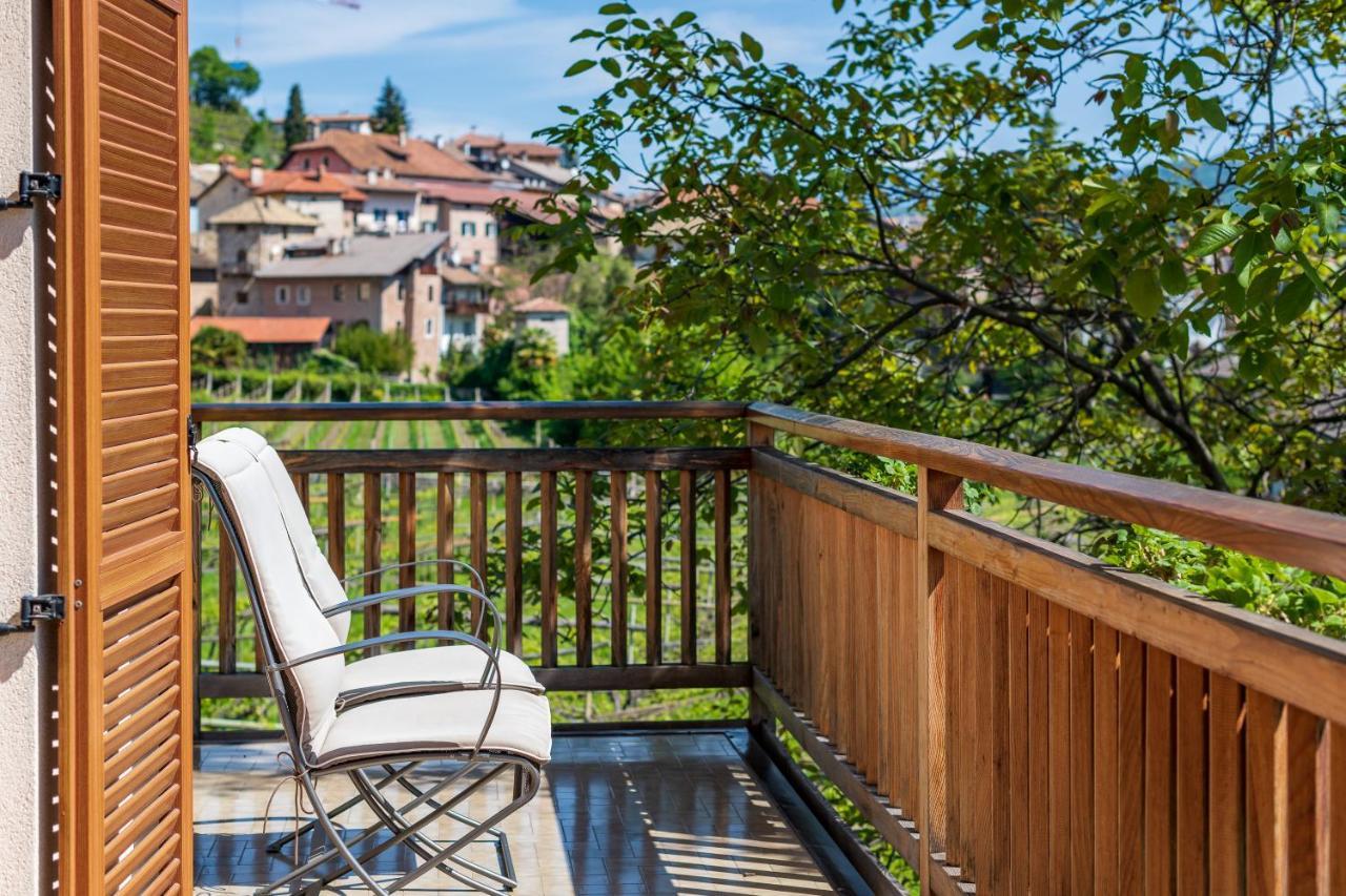 Apartamento Haus Bellutti Termeno Exterior foto